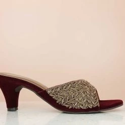 Inc.5 EMBROIDED MULE-MAROON Ethnic