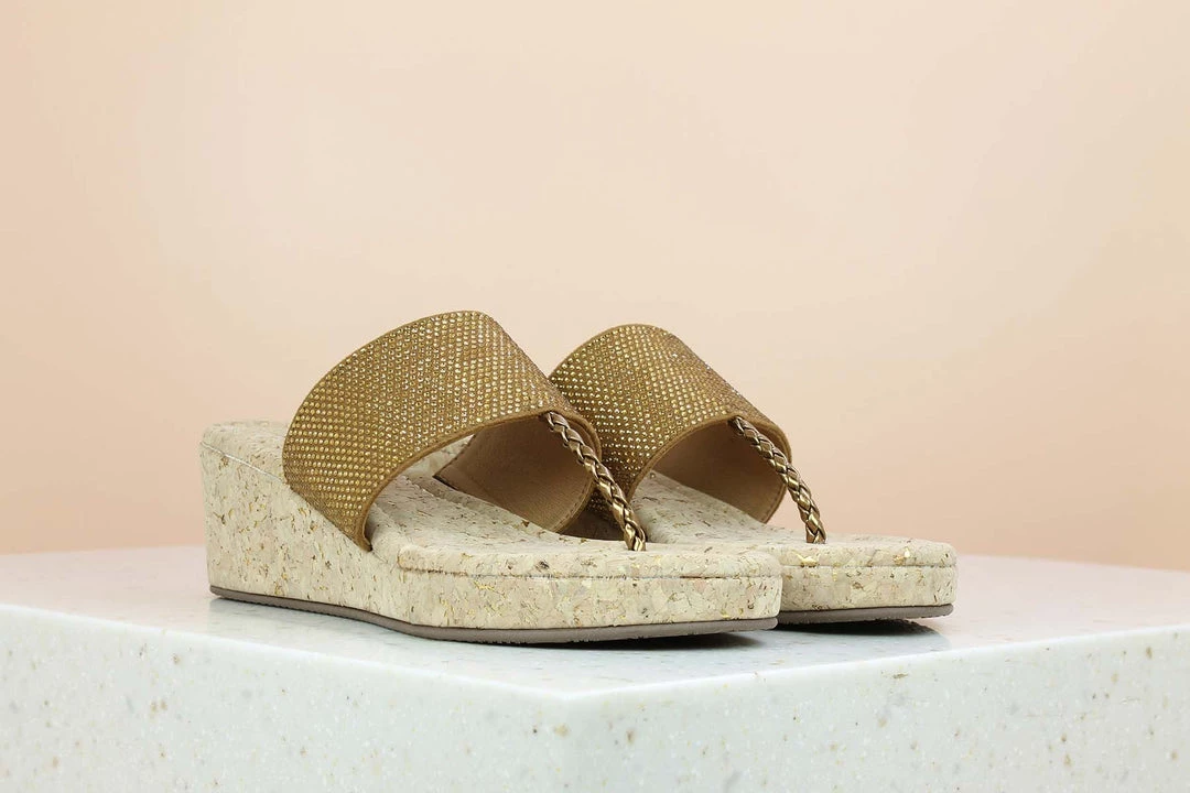 Inc.5 CORK COVERED DIAMOND THONG-ANTIQUE GOLD 3 Inc.5 CORK COVERED DIAMOND THONG-ANTIQUE GOLD