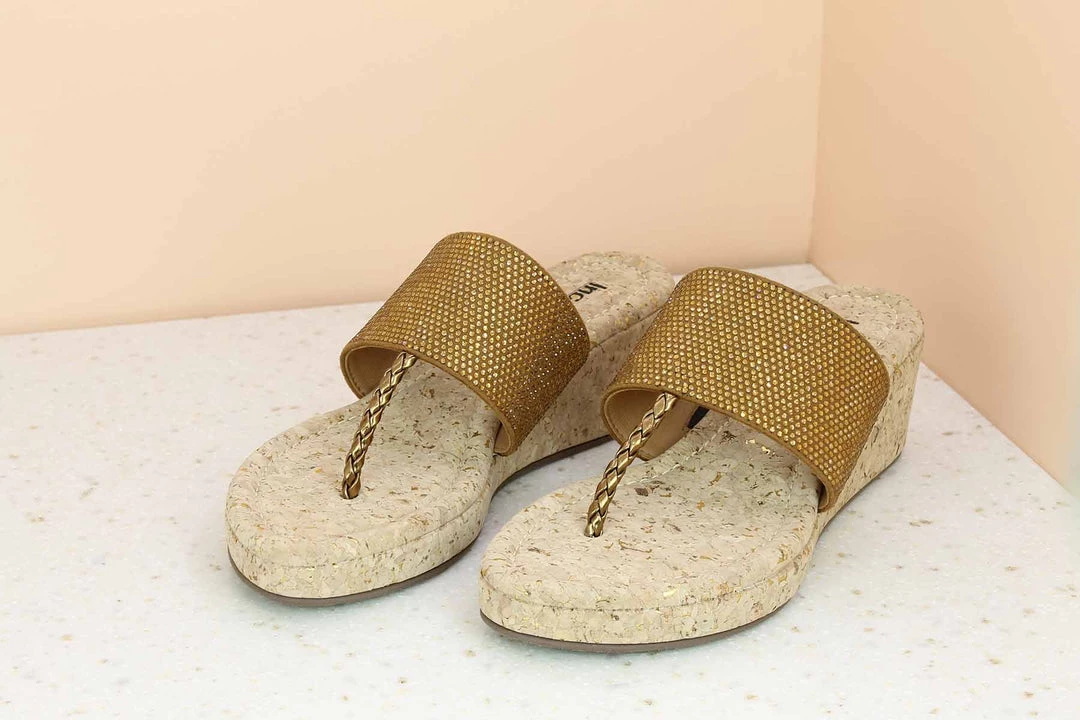 Inc.5 CORK COVERED DIAMOND THONG-ANTIQUE GOLD 5 Inc.5 CORK COVERED DIAMOND THONG-ANTIQUE GOLD