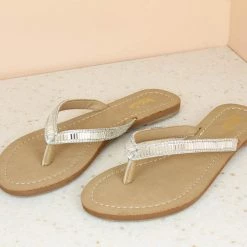 Inc.5 SALE FLAT CRYSTAL THONG