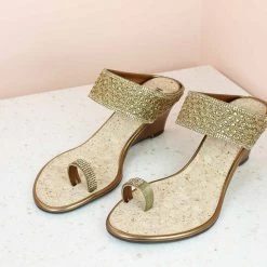 Inc.5 SALE DIAMOND VEDGE HEEL THONG-ANTIQUE GOLD