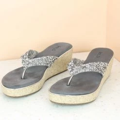 Inc.5 SALE CRYSTAL DIAMOND PLATFORM THONG-GUN METAL