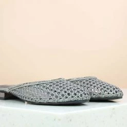 Inc.5 WOMEN WOVEN ETHNIC HARD MULE-GUN METAL