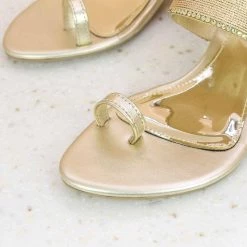 Inc.5 EMBROIDED ETHNIC TOE POST-GOLD