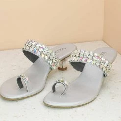 Inc.5 DIAMOND TOE POST-SILVER