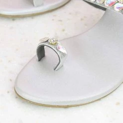 Inc.5 DIAMOND TOE POST-SILVER