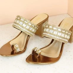 Inc.5 BLOCK HEEL DIAMOND TOE POST 9 Inc.5 BLOCK HEEL DIAMOND TOE POST