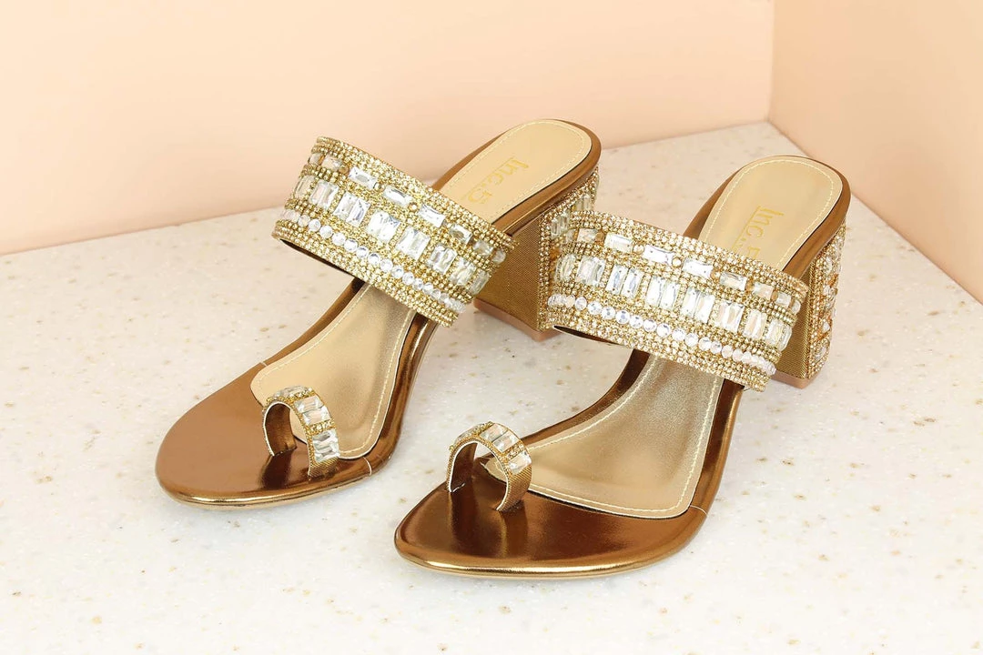 Inc.5 BLOCK HEEL DIAMOND TOE POST 6 Inc.5 BLOCK HEEL DIAMOND TOE POST