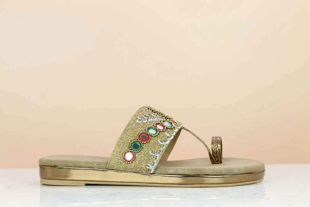 Inc.5 FLAT EMBROIDED THONG - ANTIQUE GOLD SALE 5 Inc.5 FLAT EMBROIDED THONG - ANTIQUE GOLD SALE