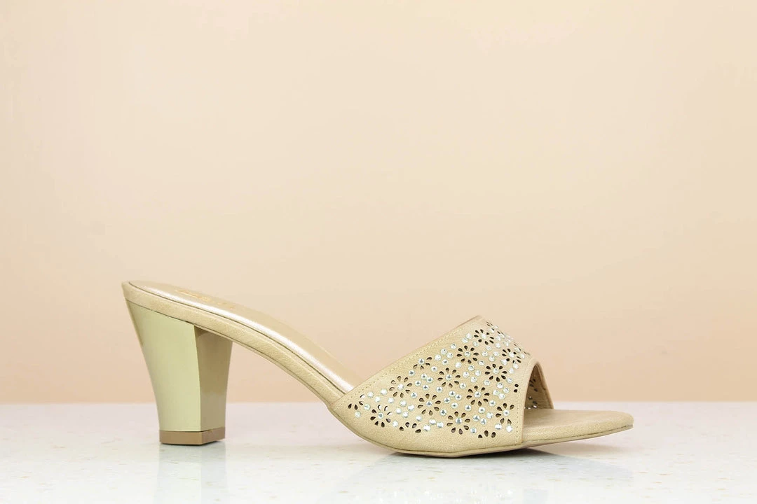 Inc.5 SALE LASER CUT BLOCK HEEL DIAMOND MULE - BEIGE 5 Inc.5 SALE LASER CUT BLOCK HEEL DIAMOND MULE - BEIGE