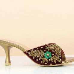 Inc.5 CUTWORK BLOCK HEEL MULE - ANTIQUE GOLD