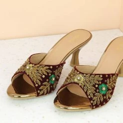 Inc.5 CUTWORK BLOCK HEEL MULE - ANTIQUE GOLD