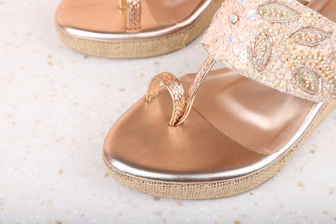 Inc.5 Ethnic VEDGE HEEL EMBROIDED TOE POST 4 Inc.5 Ethnic VEDGE HEEL EMBROIDED TOE POST