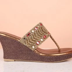 Inc.5 VEDGE HEEL EMBROIDED TOE POST Ethnic