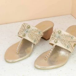 Inc.5 EMBROIDED BLOCK HEEL THONG