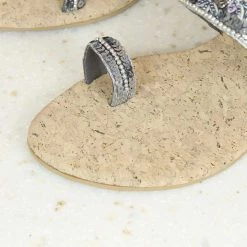 Inc.5 EMBROIDED VEDGE HEELS TOE POST SALE