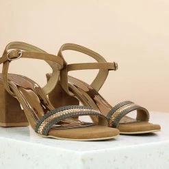 Inc.5 BLOCK HEEL SANDAL - TAN