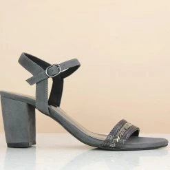 Inc.5 Party BLOCK HEEL SANDAL - GREY