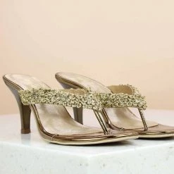 Inc.5 SALE EMBROIDED THONG - ANTIQUE GOLD