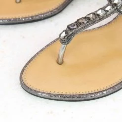 Inc.5 Embroidery EMBROIDED FLAT SANDAL