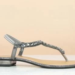 Inc.5 Embroidery EMBROIDED FLAT SANDAL 8 Inc.5 Embroidery EMBROIDED FLAT SANDAL