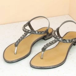 Inc.5 Embroidery EMBROIDED FLAT SANDAL 9 Inc.5 Embroidery EMBROIDED FLAT SANDAL