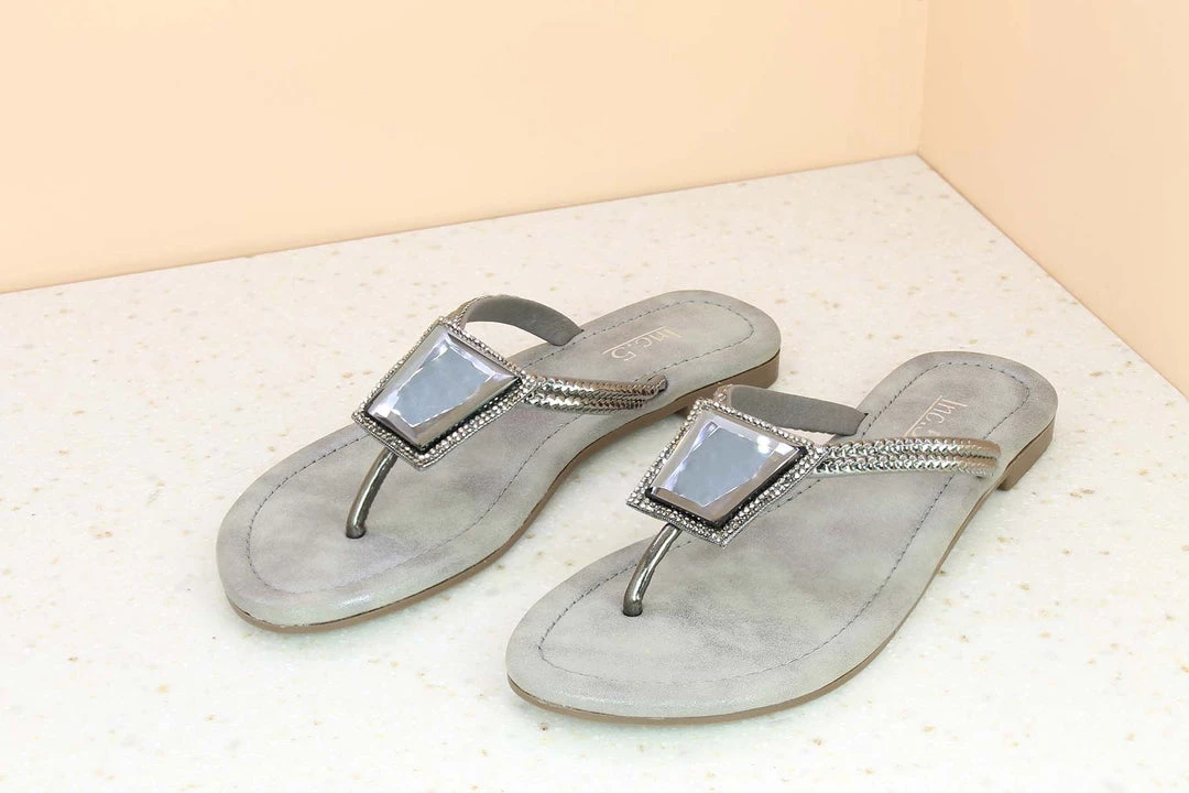 Inc.5 WOMEN FLAT THONG 6 Inc.5 WOMEN FLAT THONG