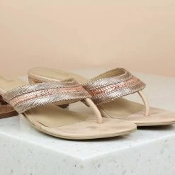 Inc.5 BLOCK HEEL DIAMOND THONG