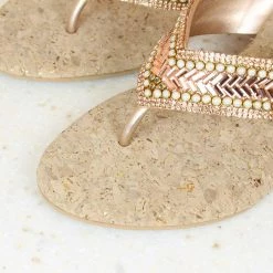 Inc.5 VEDGE HEEL EMBROIDED THONG SALE