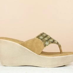 Inc.5 EMBROIDED PLATFORM THONG