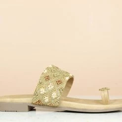 Inc.5 Embroidery EMBROIDED FLAT TOE POST