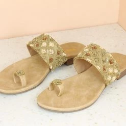 Inc.5 Embroidery EMBROIDED FLAT TOE POST