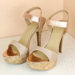 Inc.5 CONE HEEL DIAMOND SANDAL