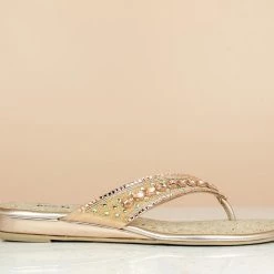 Inc.5 SALE EMBROIDED FLAT THONG