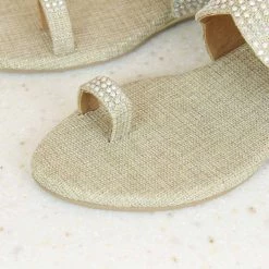 Inc.5 DIAMOND FLAT TOE POST