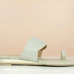 Inc.5 DIAMOND FLAT TOE POST