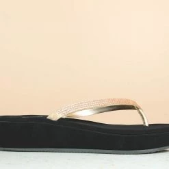 Inc.5 PLATFORM DIAMOND THONG