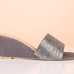 Inc.5 DIAMOND VEDGE HEEL MULES-GREY