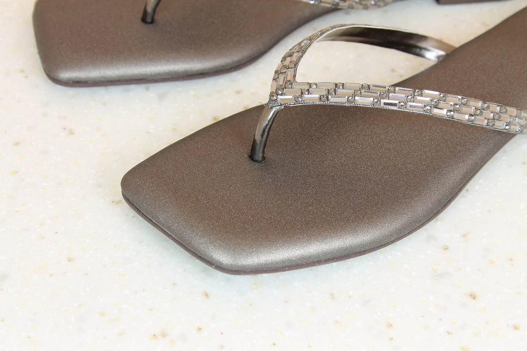 Inc.5 FLAT DIAMOND THONG WOMEN 5 Inc.5 FLAT DIAMOND THONG WOMEN