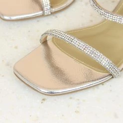 Inc.5 BLOCK HEEL DOUBLE STRAP DIAMOND Inc5