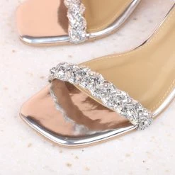 Inc.5 BLOCK HEEL DIAMOND SANDAL Inc5