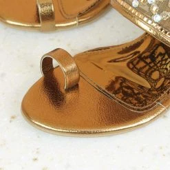 Inc.5 BLOCK HEEL DIAMOND TOE POST