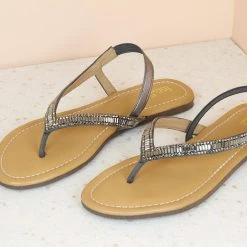 Inc.5 Inc5 FLAT DIAMOND SANDAL 9 Inc.5 Inc5 FLAT DIAMOND SANDAL