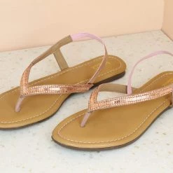 Inc.5 FLAT DIAMOND SANDAL 9 Inc.5 FLAT DIAMOND SANDAL