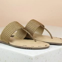 Inc.5 WOMEN FLAT DIAMOND THONG