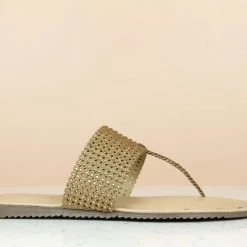 Inc.5 WOMEN FLAT DIAMOND THONG