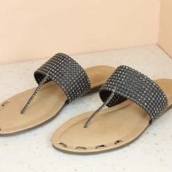 Inc.5 FLAT DIAMOND THONG