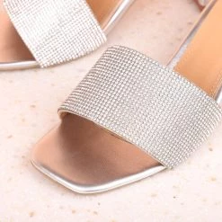 Inc.5 BLOCK HEEL DIAMOND MULES Inc5