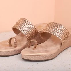 Inc.5 DIAMOND PLATFORM TOE POST Inc5