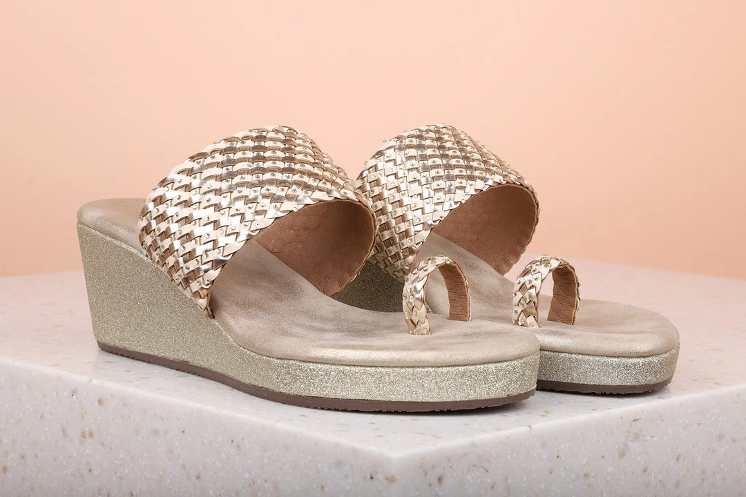 Inc.5 Inc5 DIAMOND PLATFORM TOE POST 3 Inc.5 Inc5 DIAMOND PLATFORM TOE POST